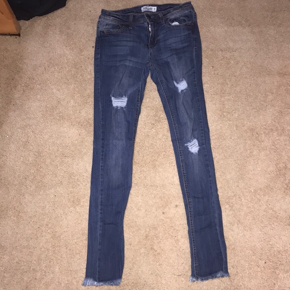 Jeans - Picture 1 of 4